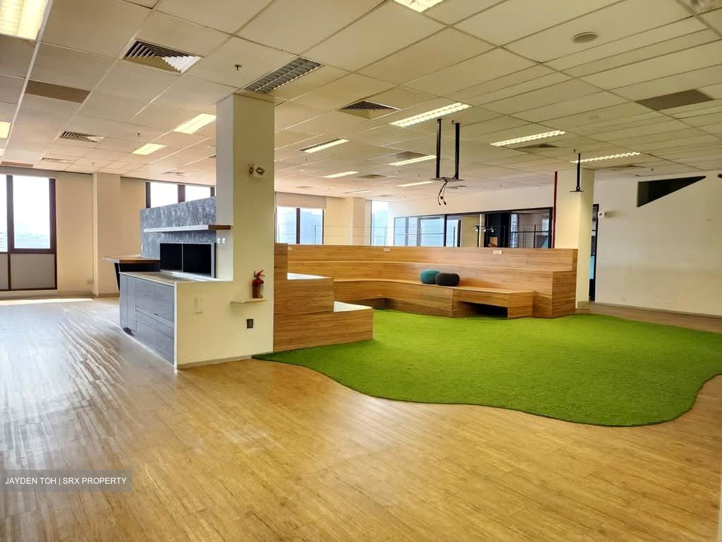 Dapenso Building (D1), Office #541628651